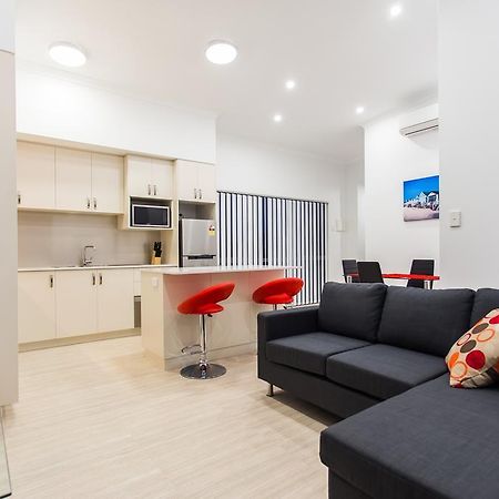 Reflections By Rockingham Apartments חדר תמונה