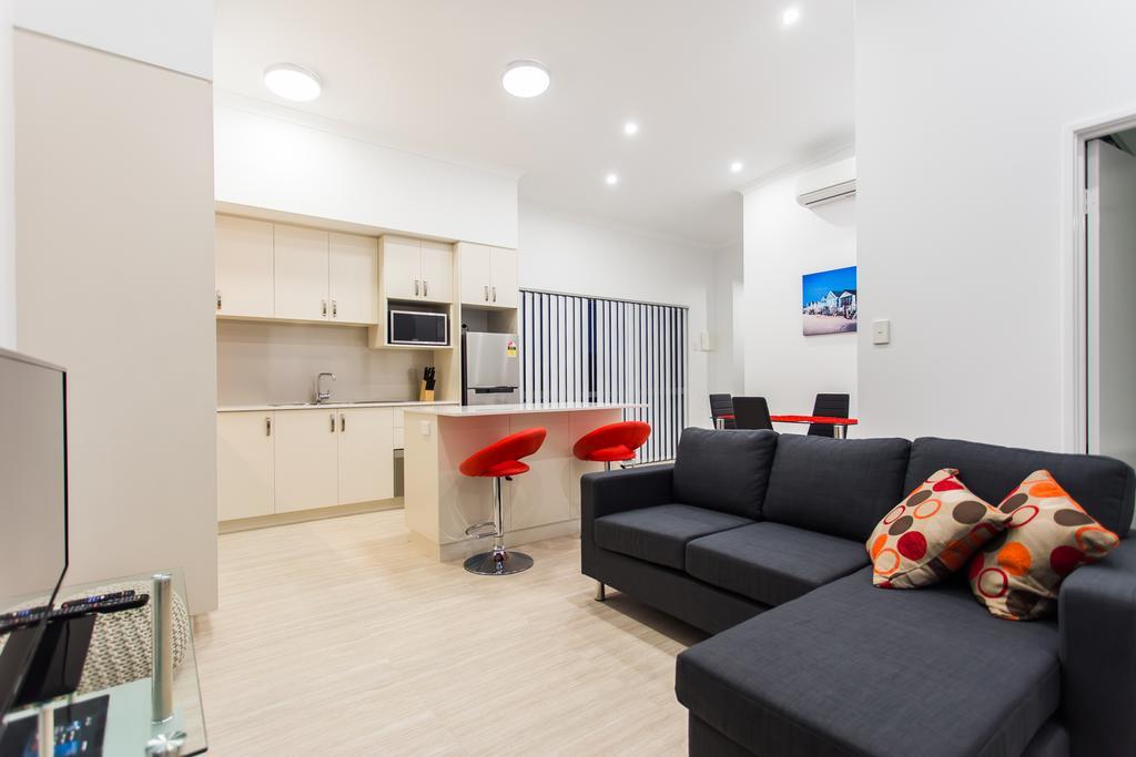 Reflections By Rockingham Apartments חדר תמונה